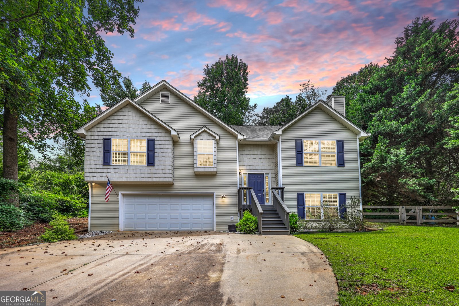 8755 Bayhill Drive Gainesville - 29