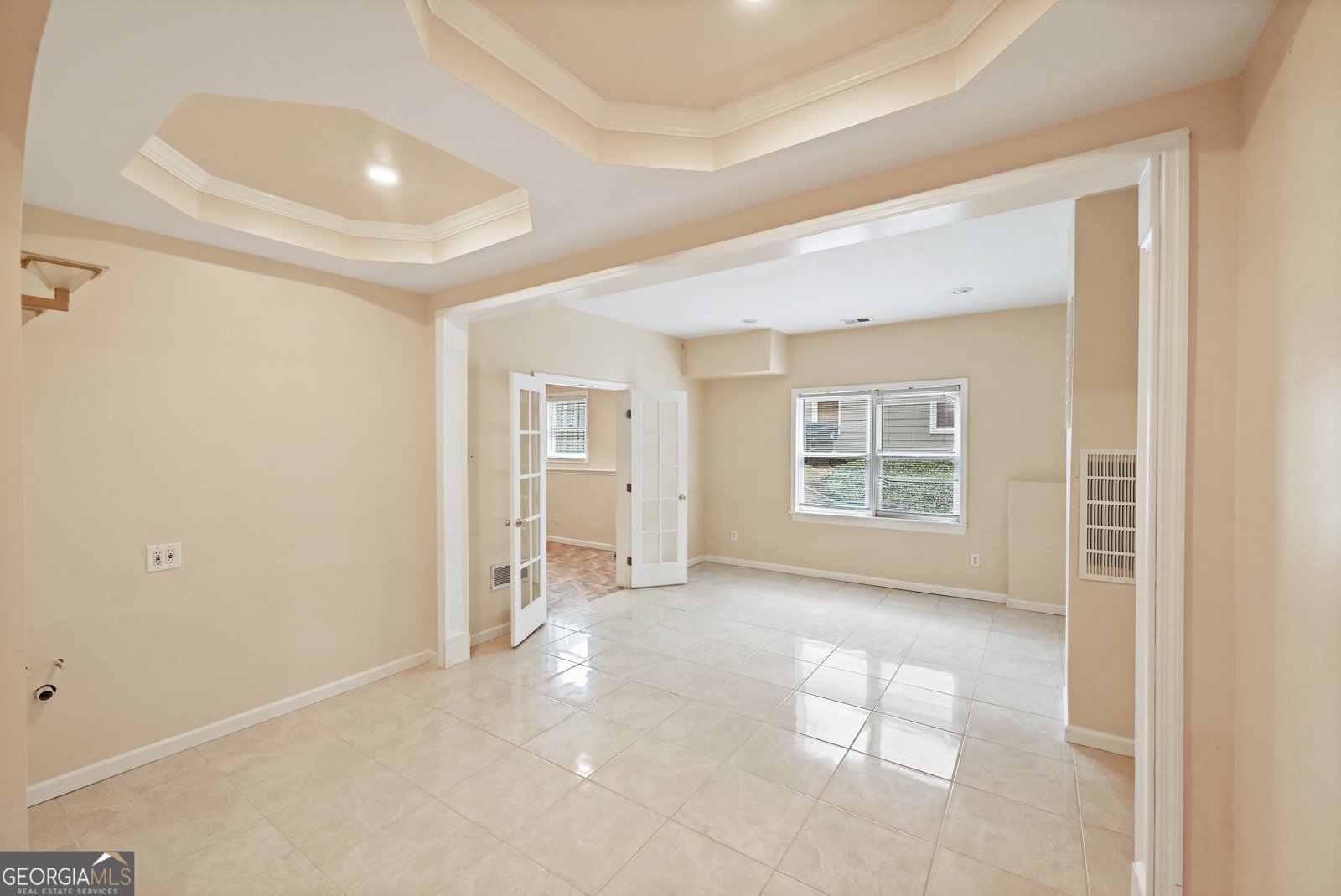 1011 Crofton Landing Suwanee - 16