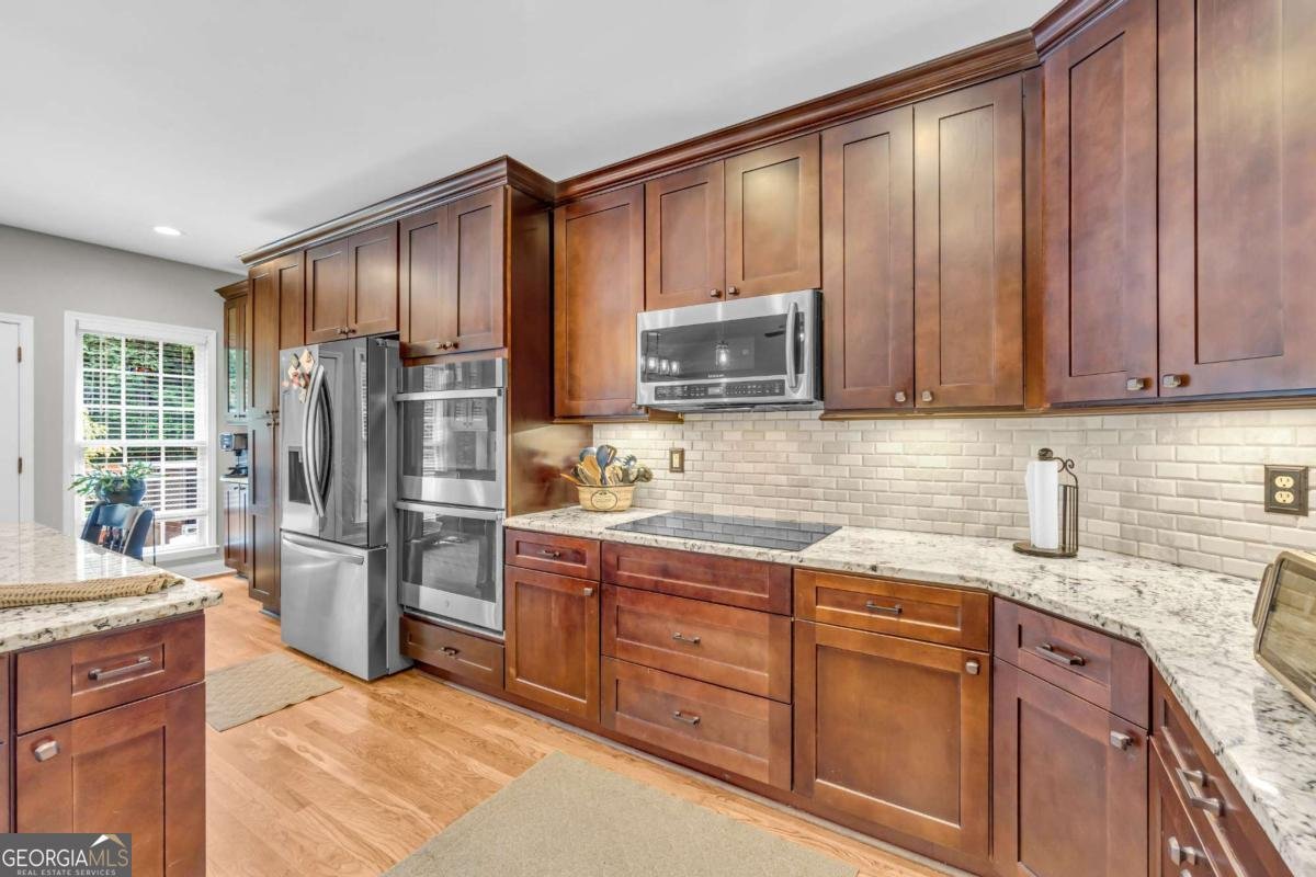 6414 Deep Valley Court Flowery Branch - 9