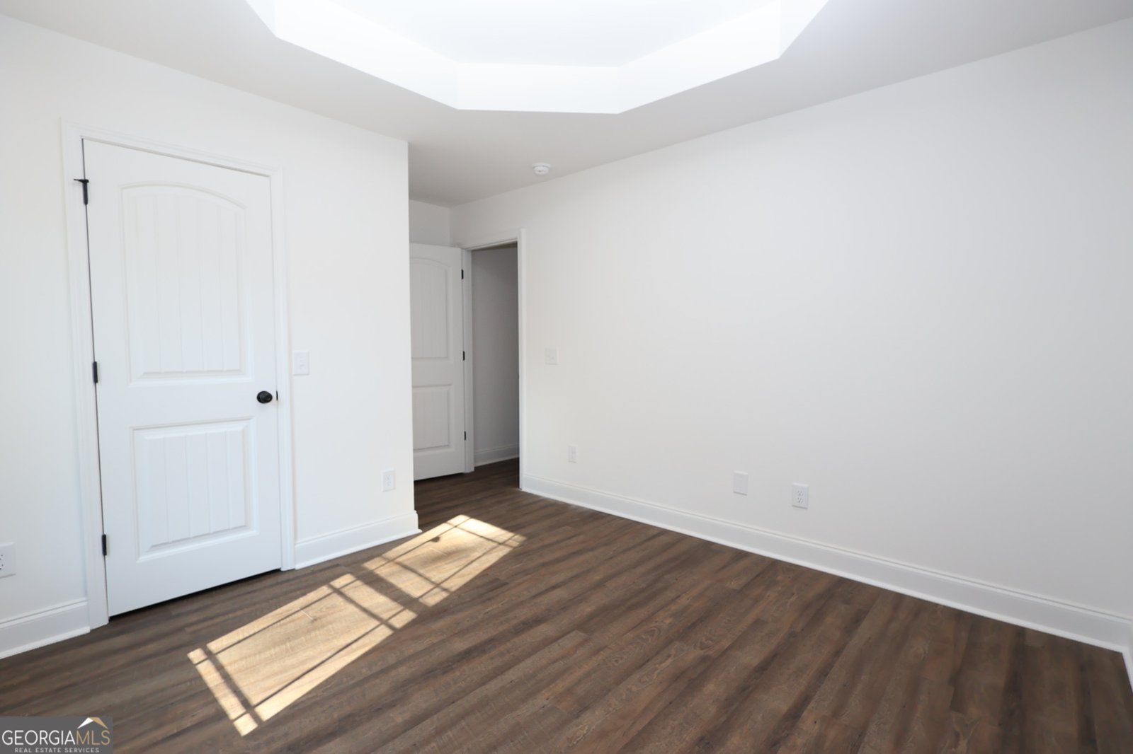 402 Collins Estate Avenue Centerville - 13