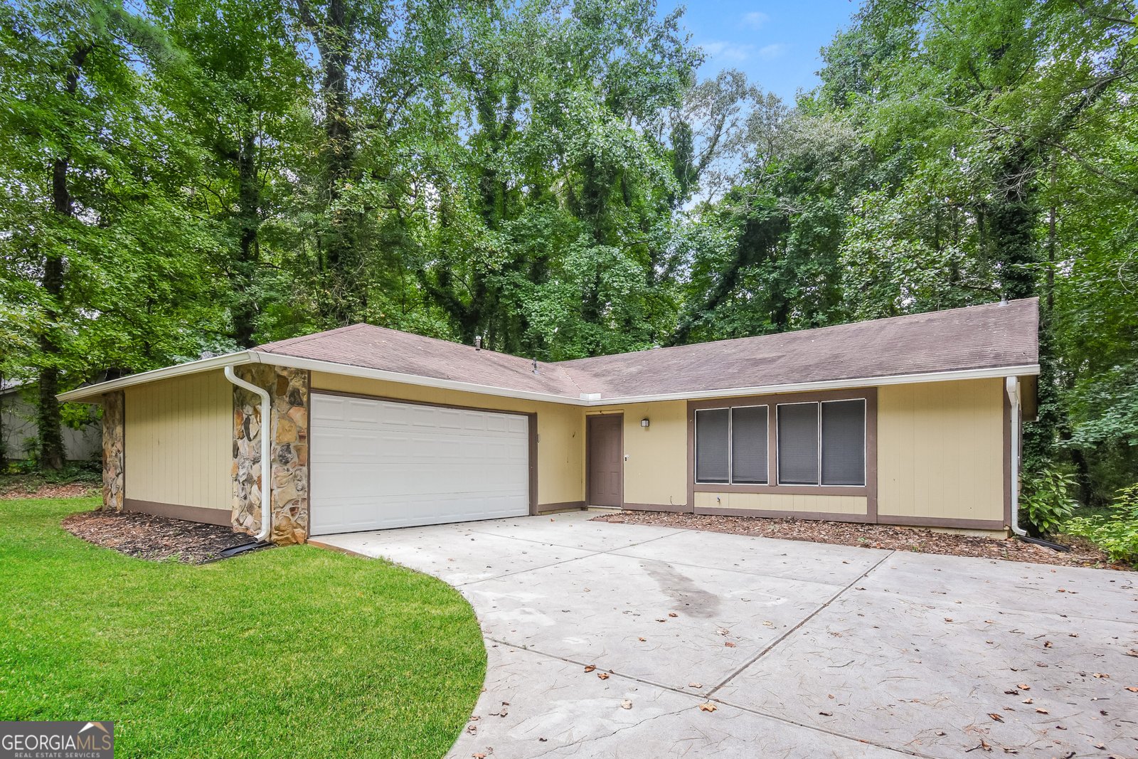 6837 Timbers East Drive Lithonia - 1