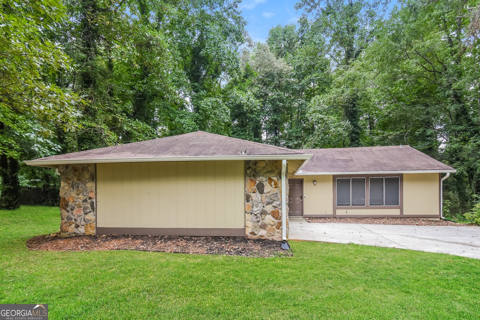 6837 Timbers East Drive Lithonia - 2