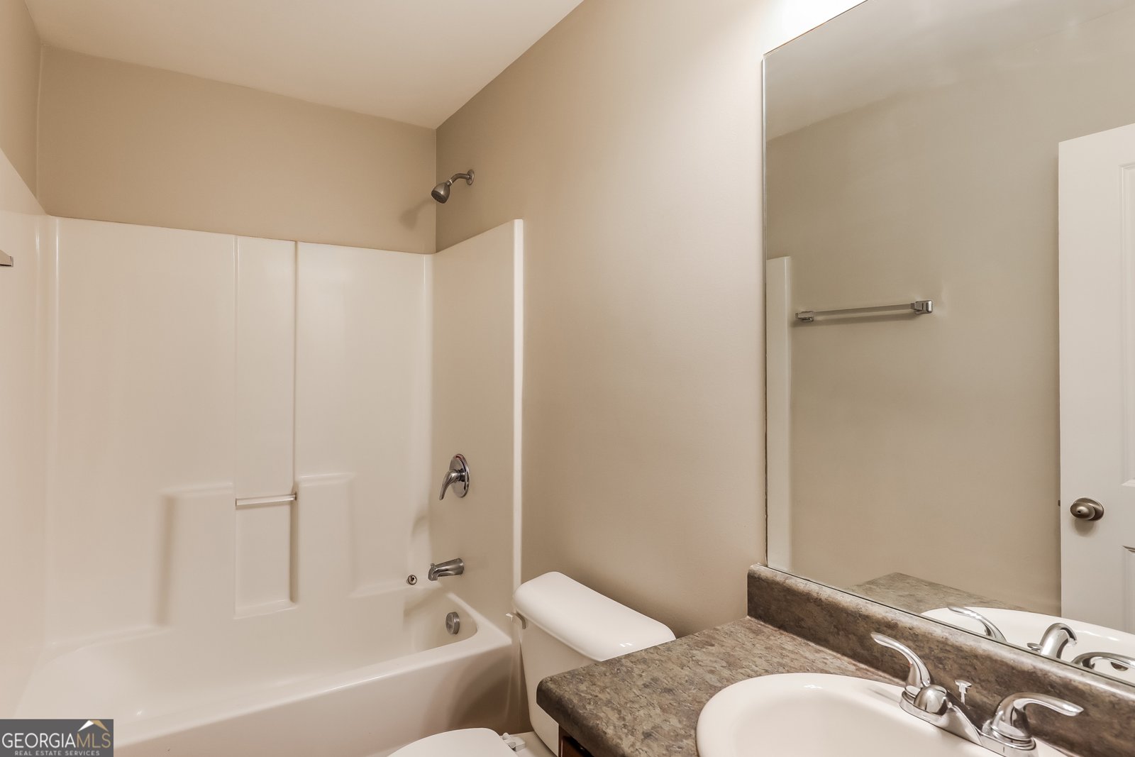 677 Armitage Way Stockbridge - 17