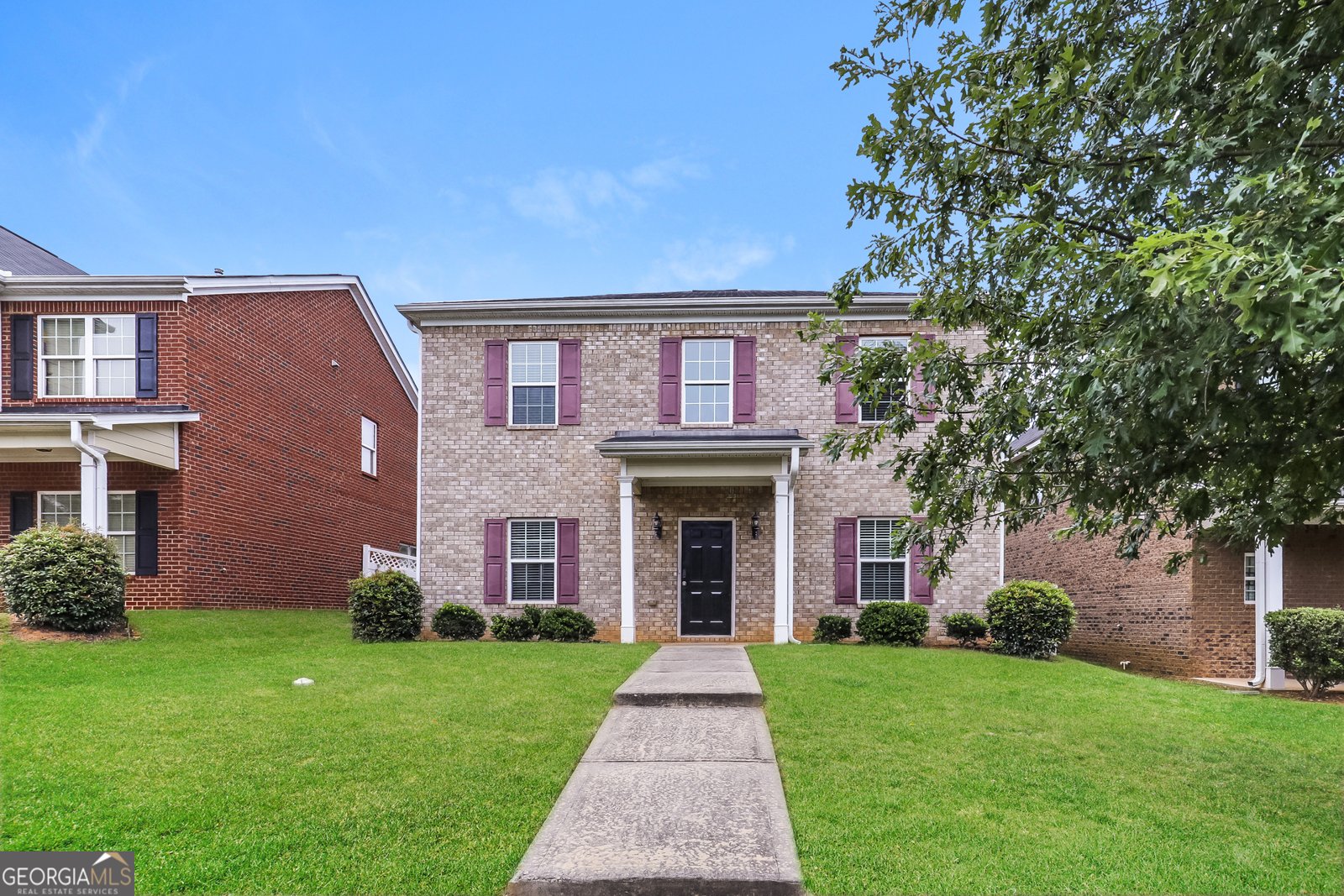 677 Armitage Way Stockbridge - 2
