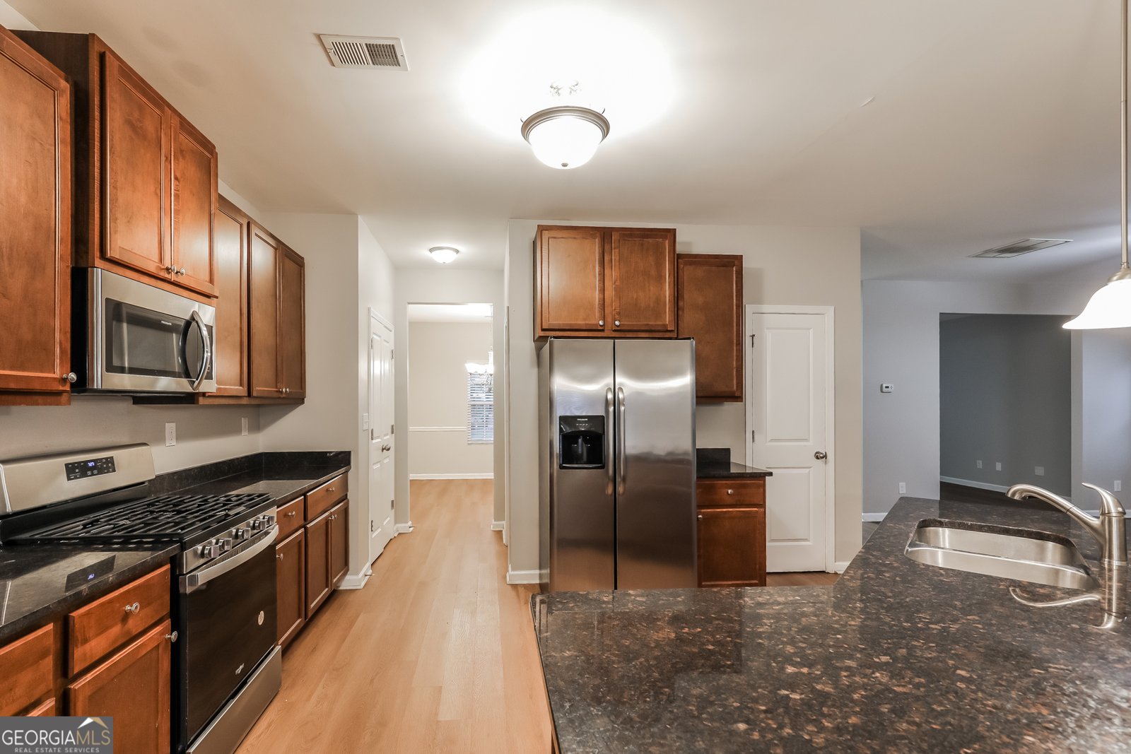 677 Armitage Way Stockbridge - 8