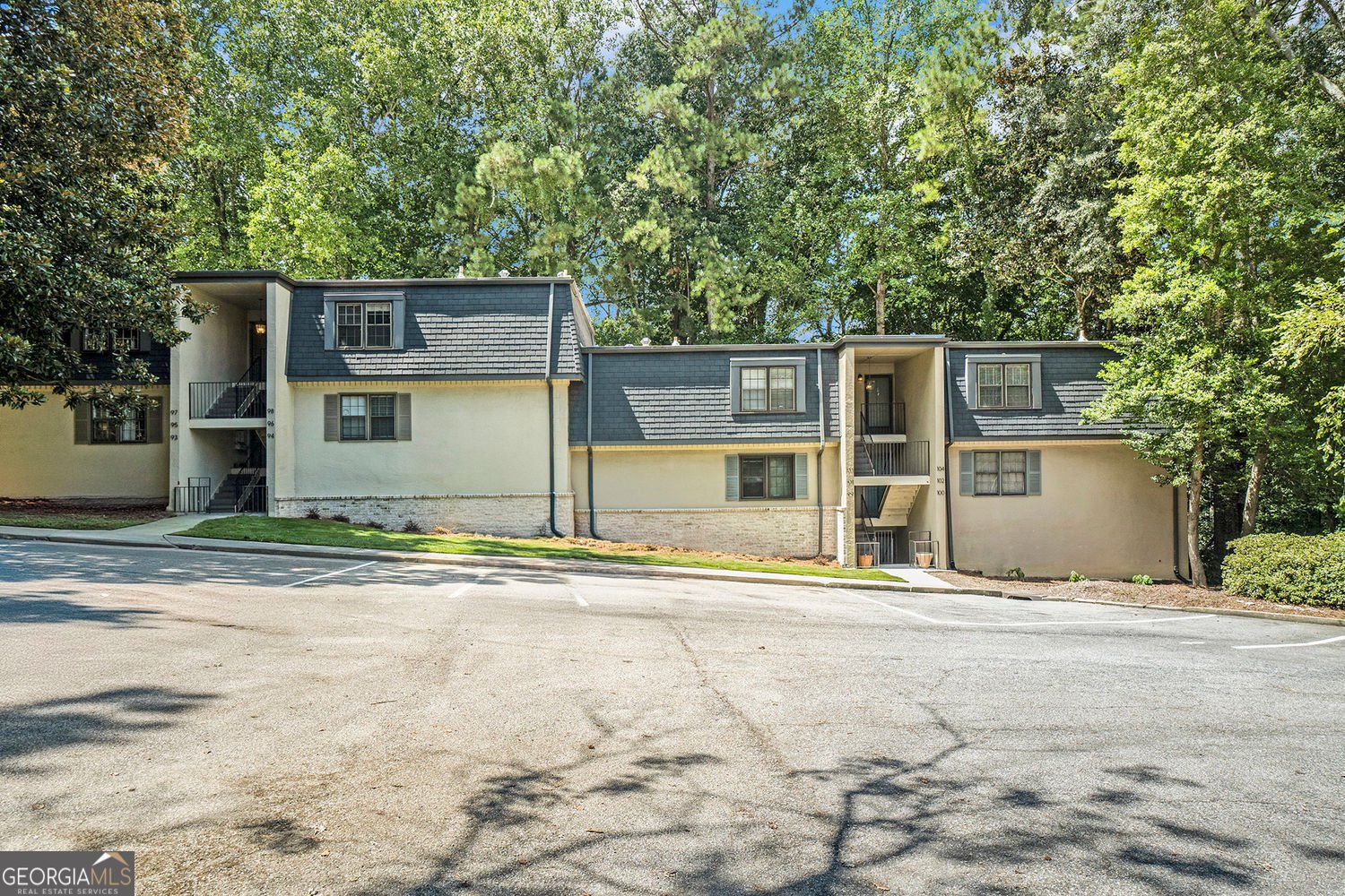 94 Rosaire Place Atlanta - 2