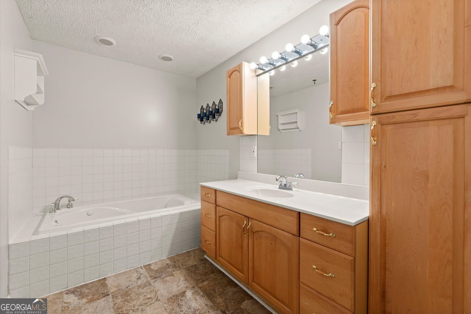 6288 Hawkins Drive Cumming - 34
