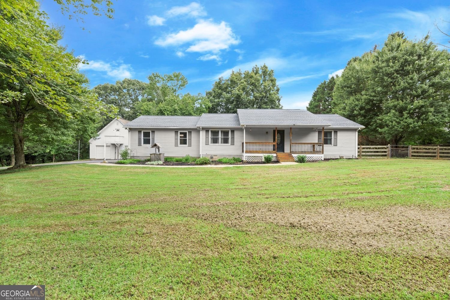 6288 Hawkins Drive Cumming - 4