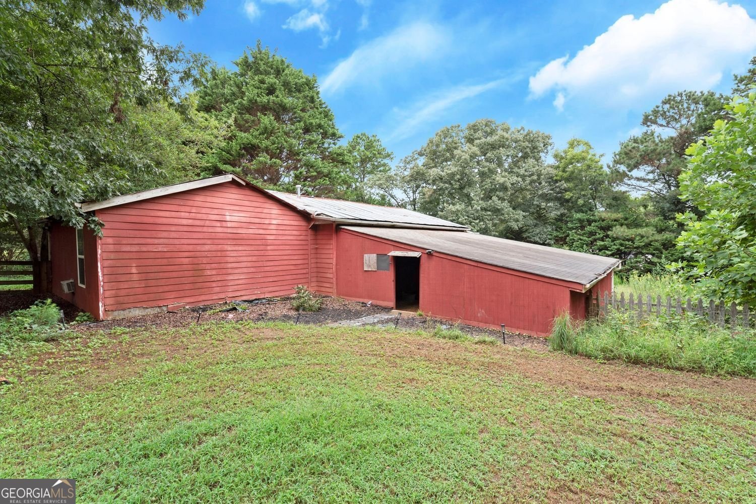 6288 Hawkins Drive Cumming - 43