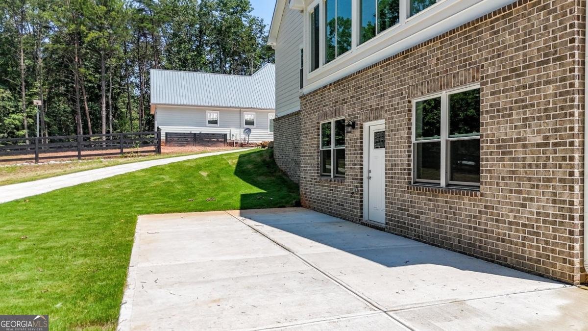 569 Byrd Mountain Lane Canton - 41