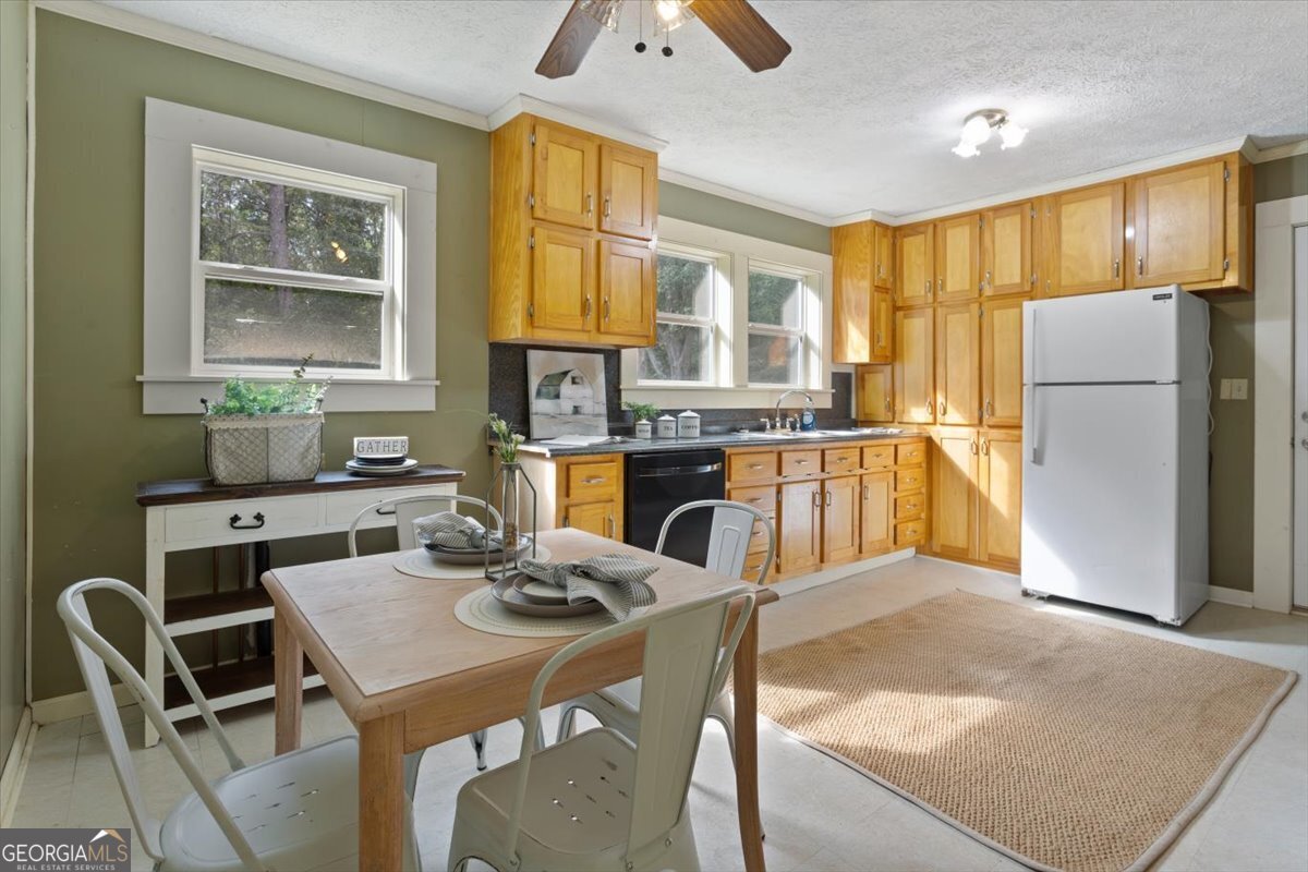 372 Pat Rich Drive Canton - 6