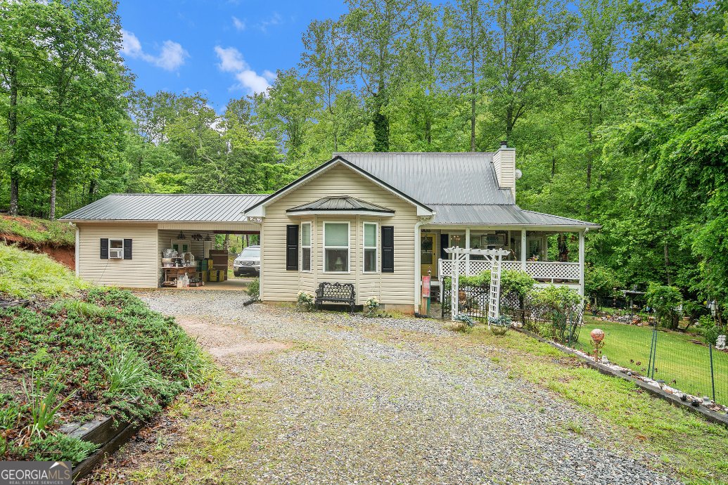 375 Buckwood Trail Cornelia - 1