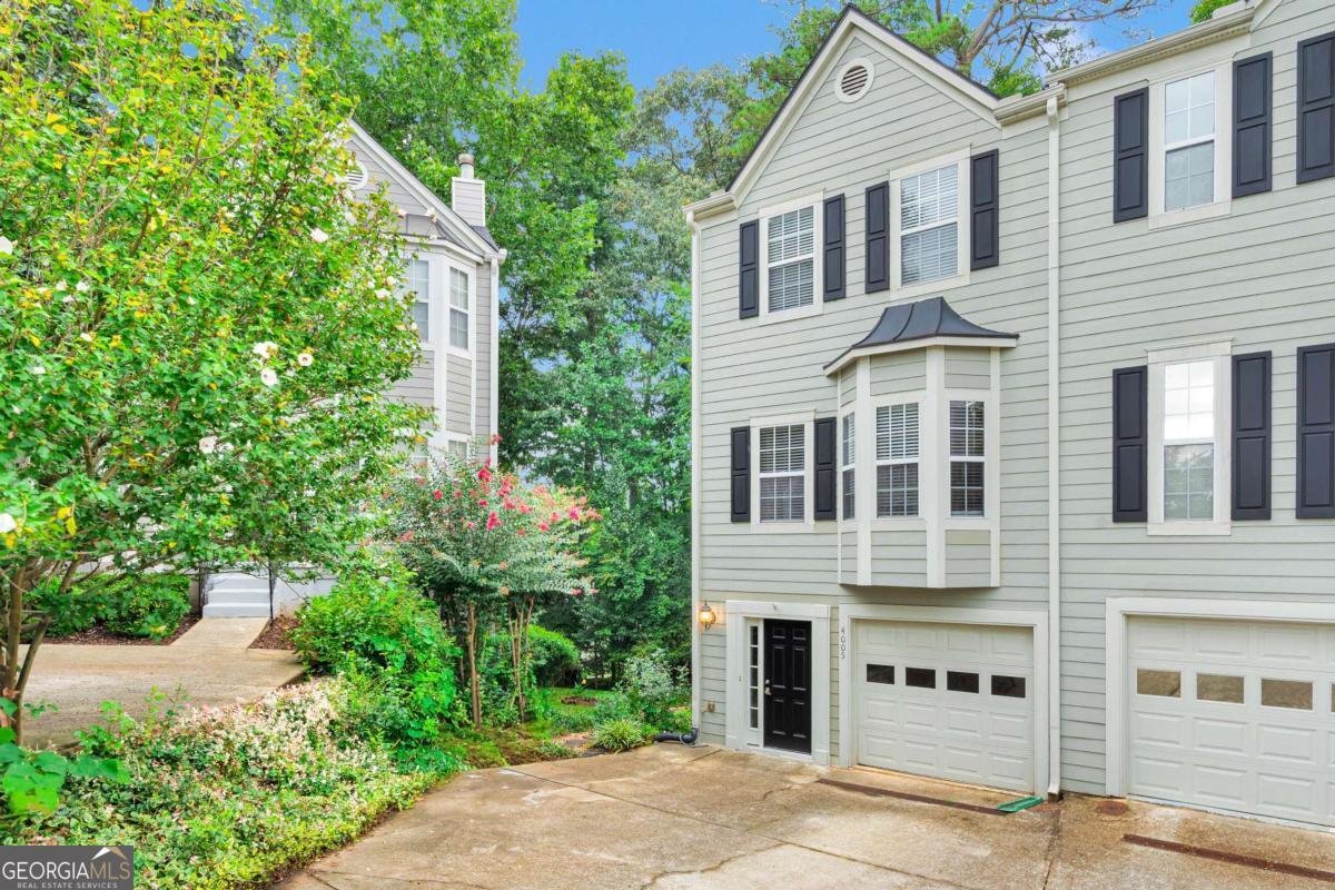 4005 Spring Cove Drive Duluth - 2