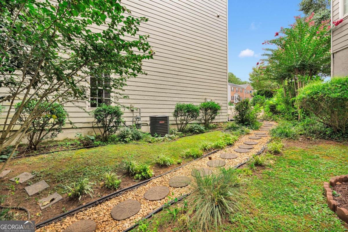 4005 Spring Cove Drive Duluth - 4