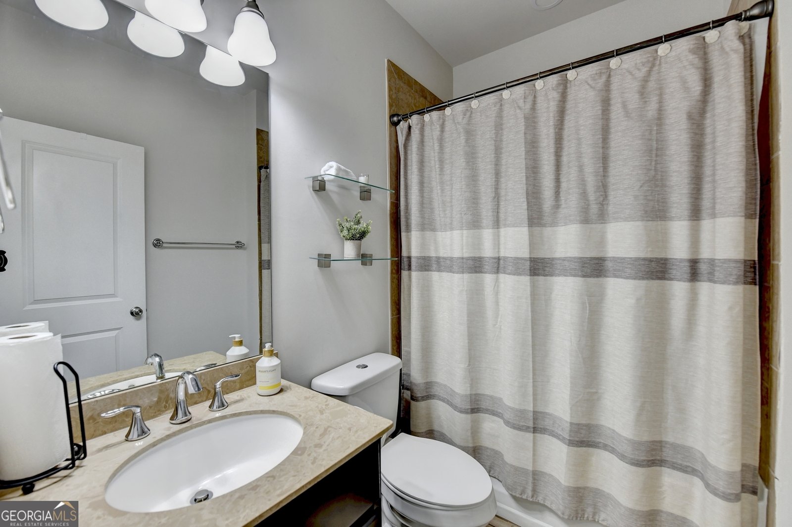 231 Lakestone Parkway Woodstock - 45