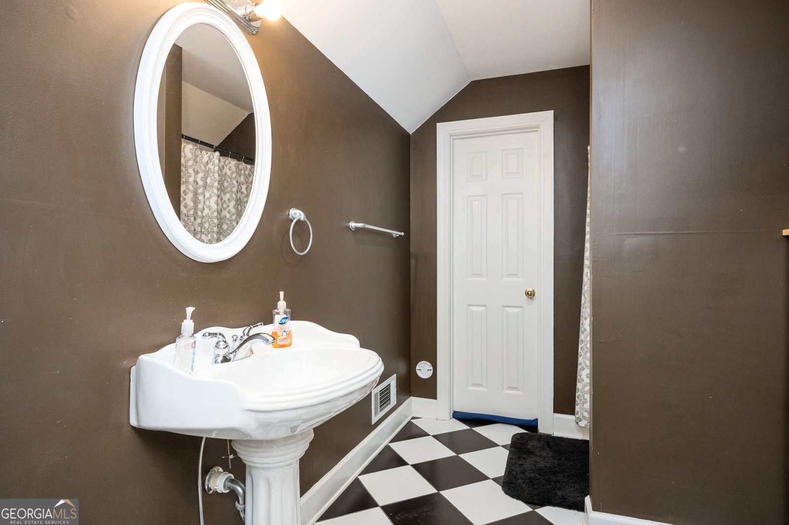 207 Jamestown Avenue Jonesboro - 28