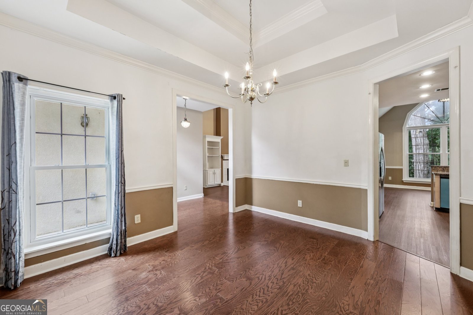 295 Falcon Creek Drive Suwanee - 3