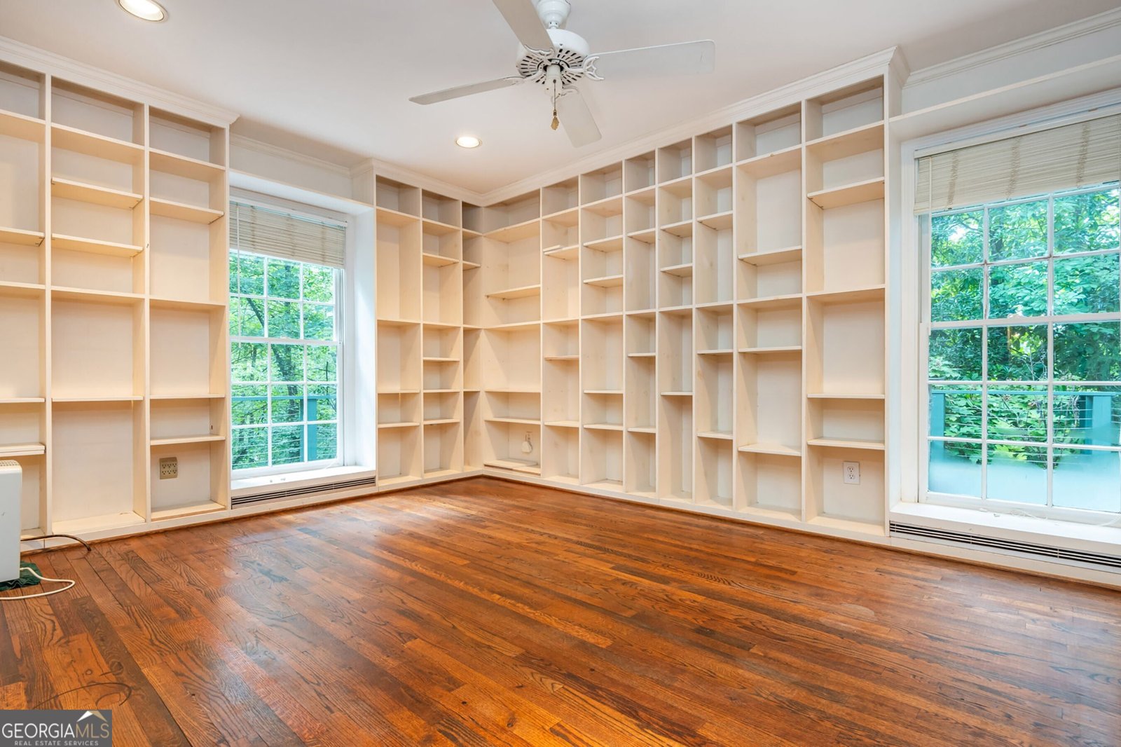 4765 Jett Road Atlanta - 24