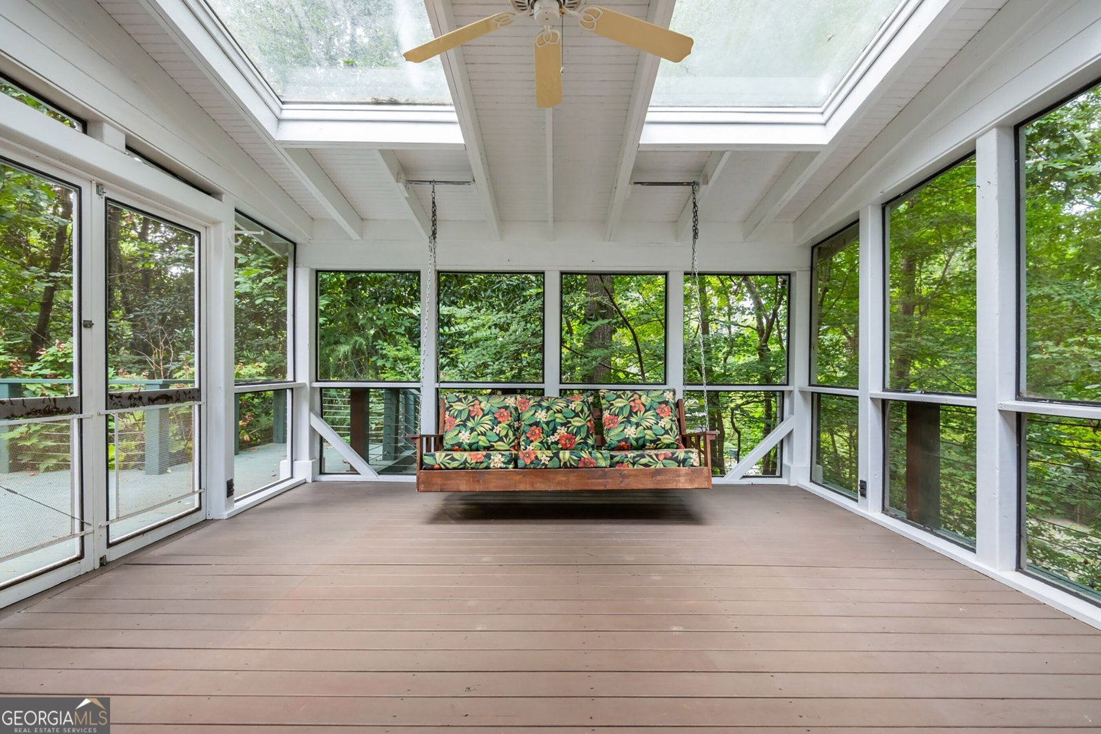 4765 Jett Road Atlanta - 28
