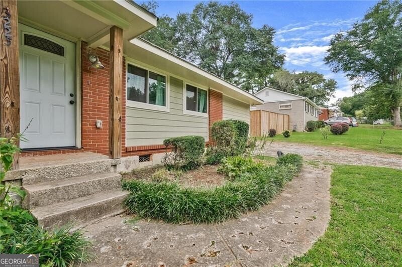 3225 Spring Drive Atlanta - 2