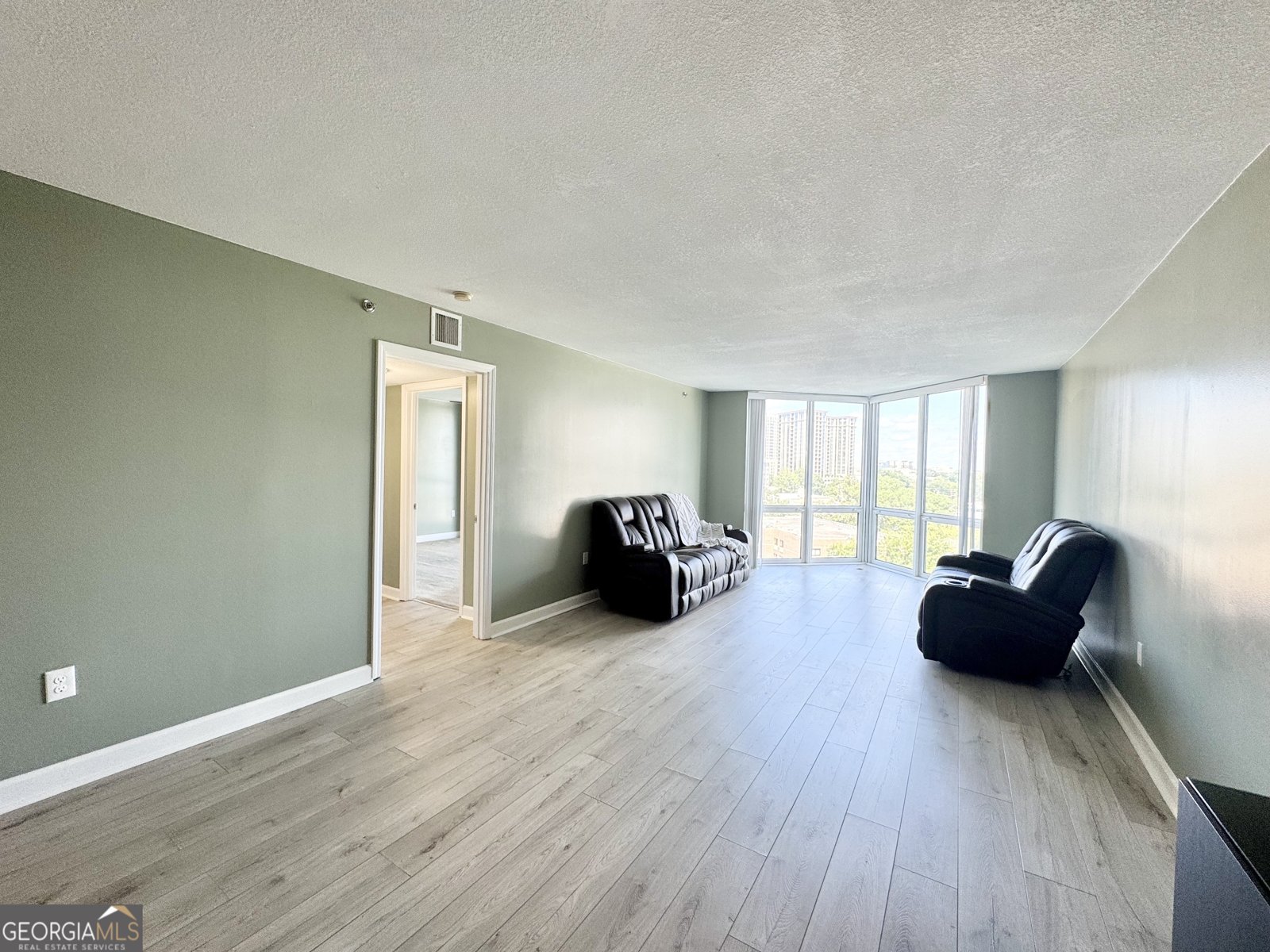 2870 Pharr Court South Atlanta - 8