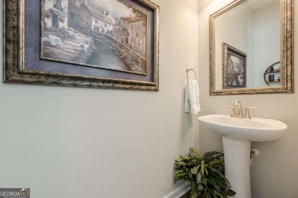 719 Topsail Lane Alpharetta - 27