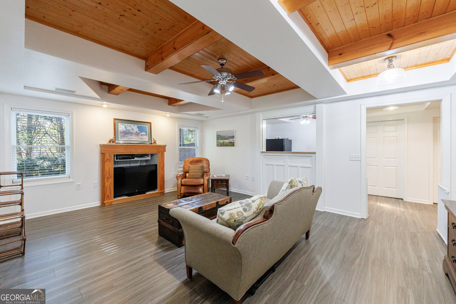 6515 Ridgefield Drive Alpharetta - 24