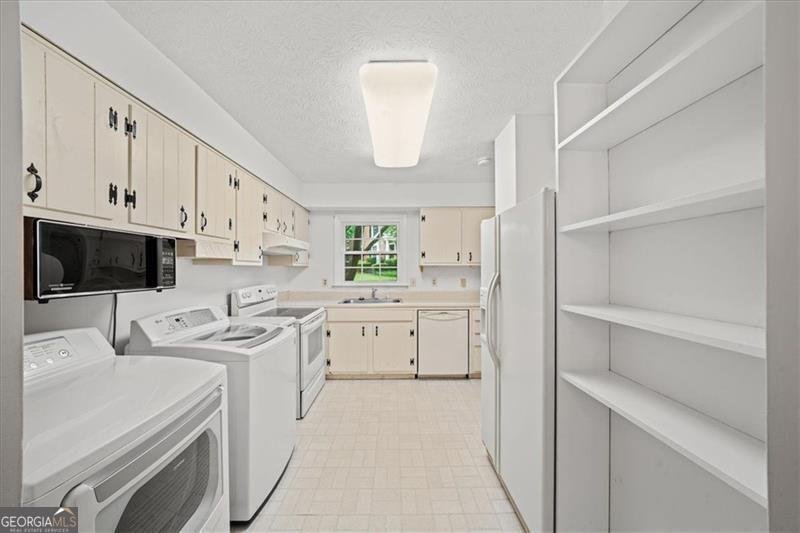 6700 ROSWELL Road Sandy Springs - 13
