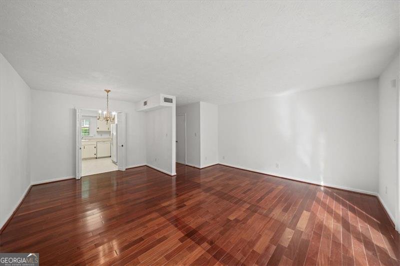6700 ROSWELL Road Sandy Springs - 19