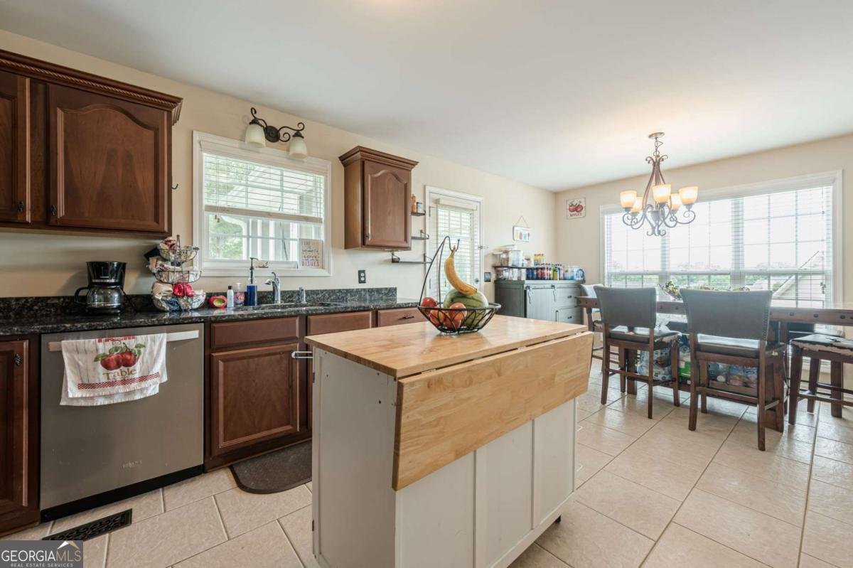 174 Ridge Brooke Lane Douglasville - 19