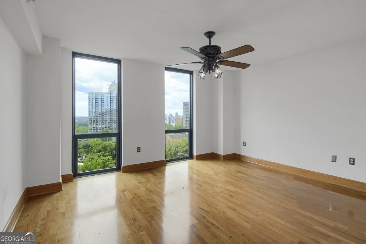 2870 Pharr Court South Atlanta - 20