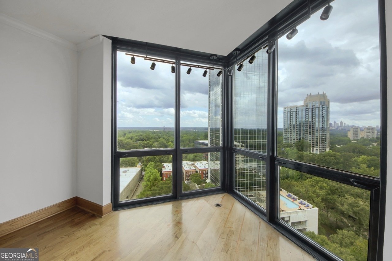2870 Pharr Court South Atlanta - 5