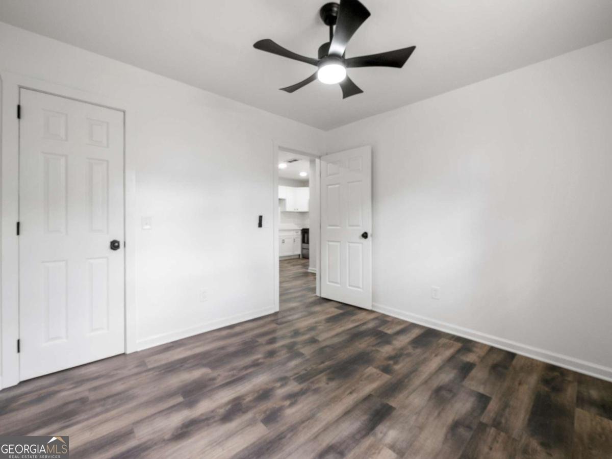 3343 Barry Lane Gainesville - 32