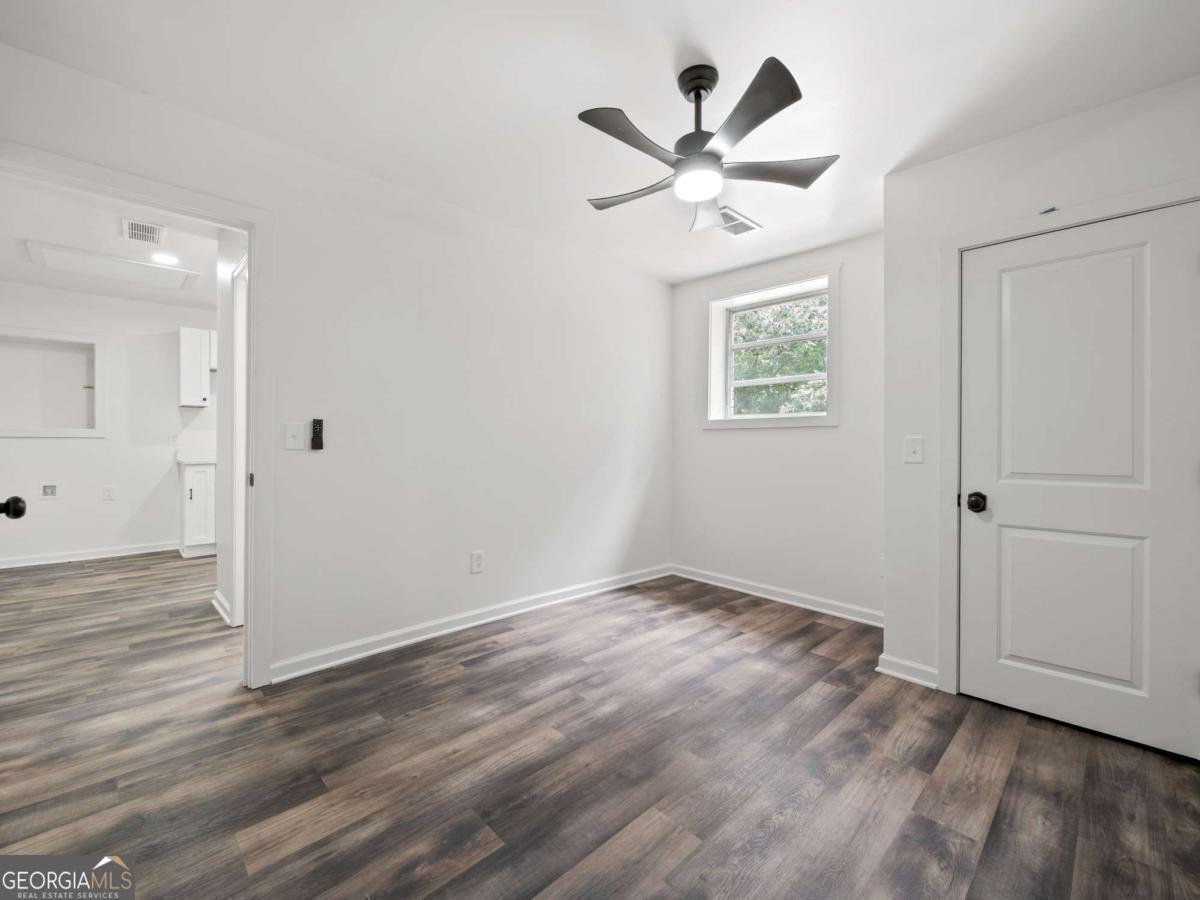 3343 Barry Lane Gainesville - 35