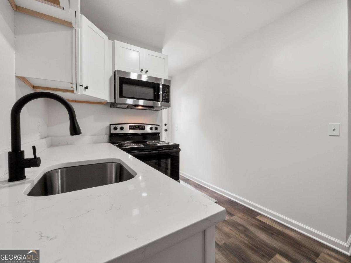 3343 Barry Lane Gainesville - 38