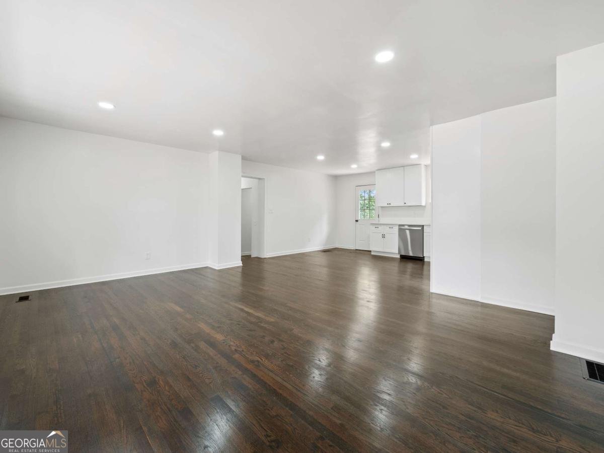 3343 Barry Lane Gainesville - 5