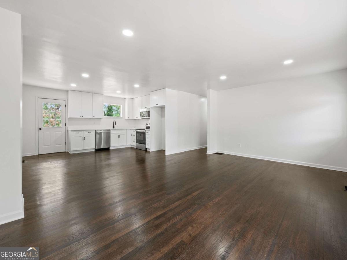 3343 Barry Lane Gainesville - 6