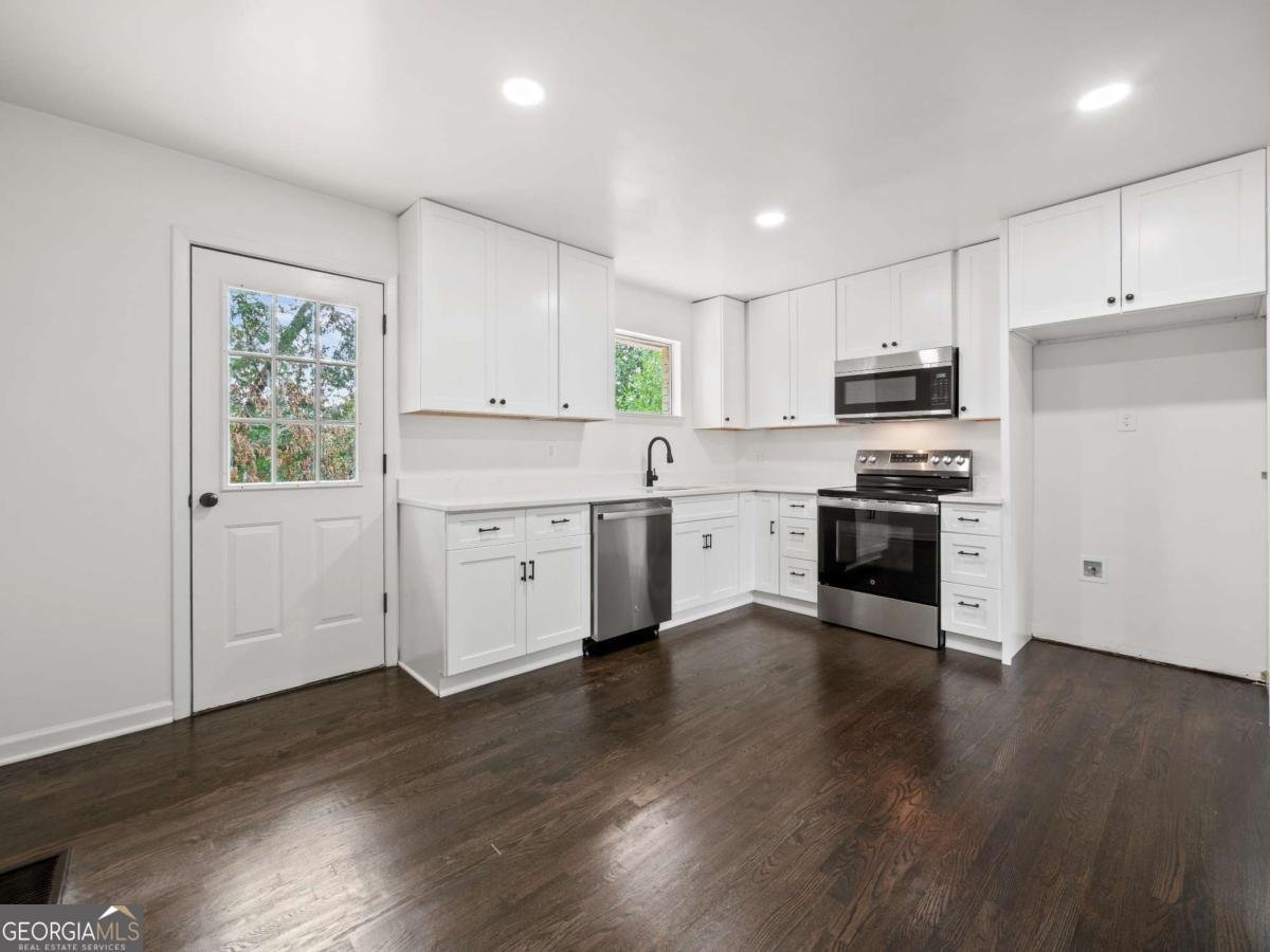 3343 Barry Lane Gainesville - 9