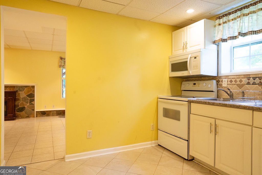 121 Jaley Parkway Locust Grove - 41