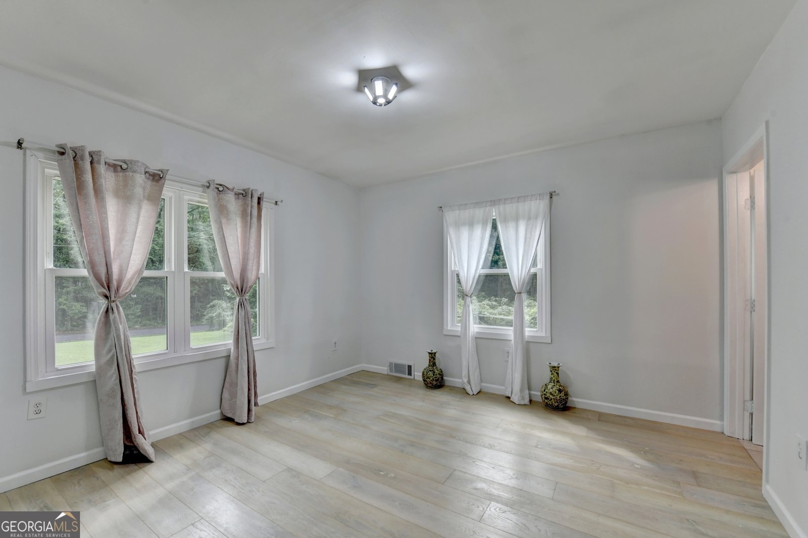 6654 Old Covington Road Lithonia - 18