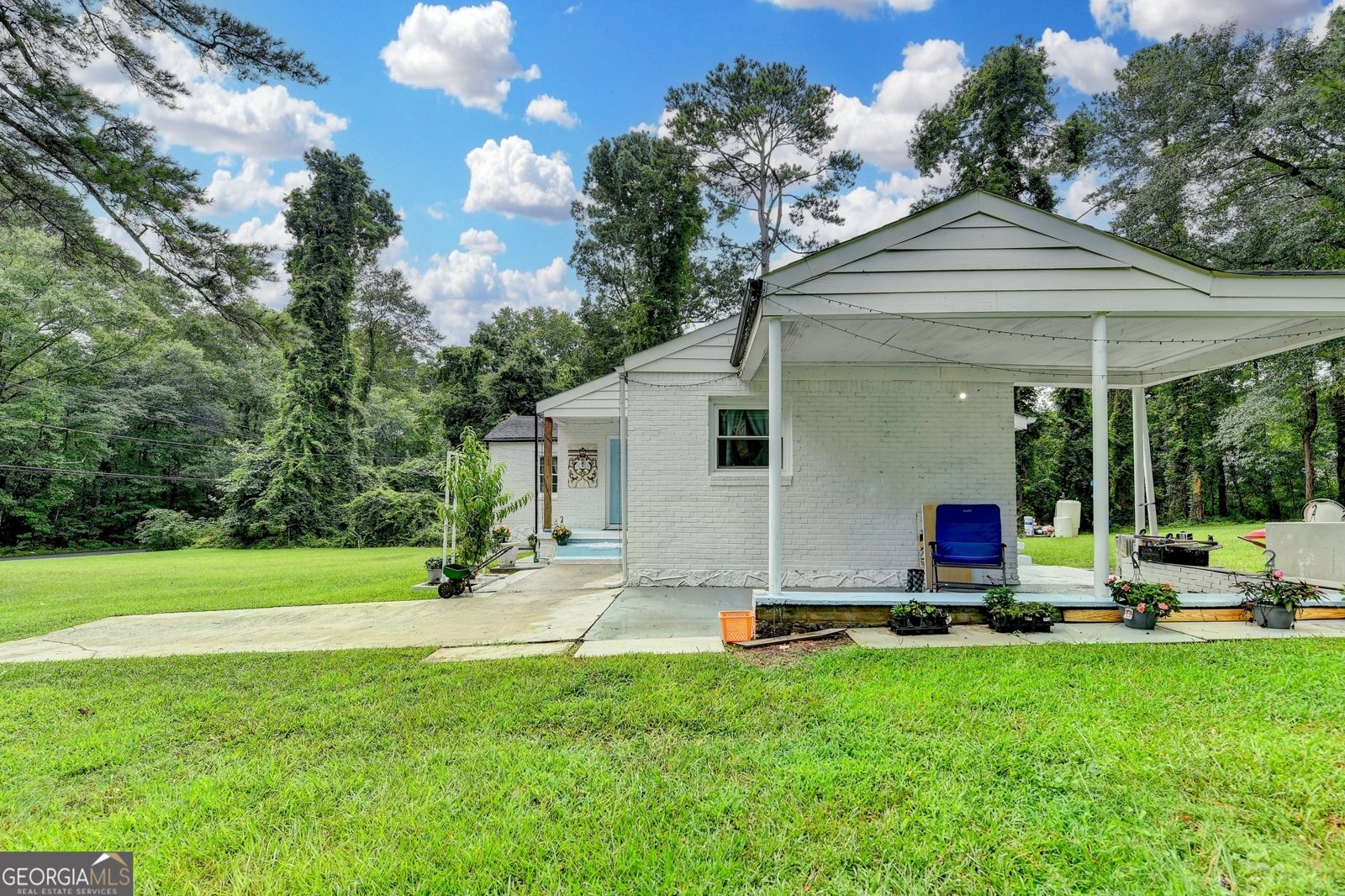 6654 Old Covington Road Lithonia - 30