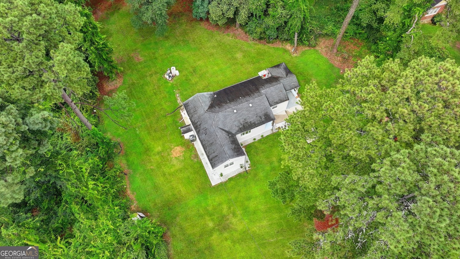 6654 Old Covington Road Lithonia - 34