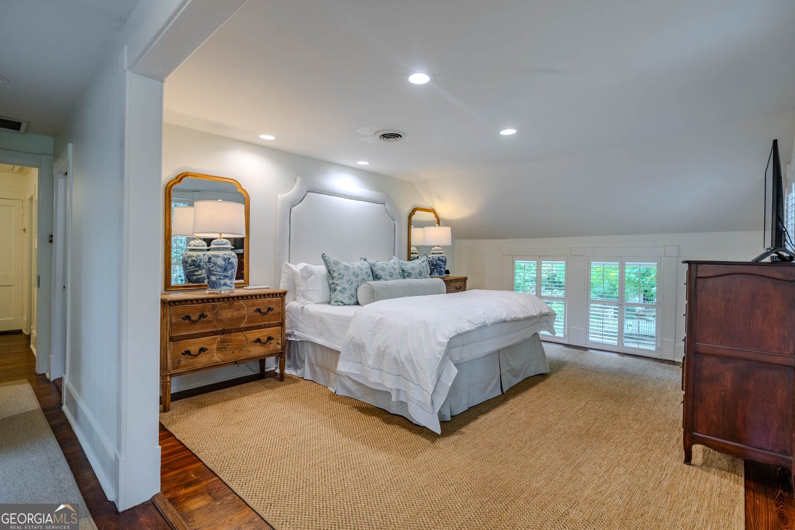 211 Sherwood Road Rome - 27
