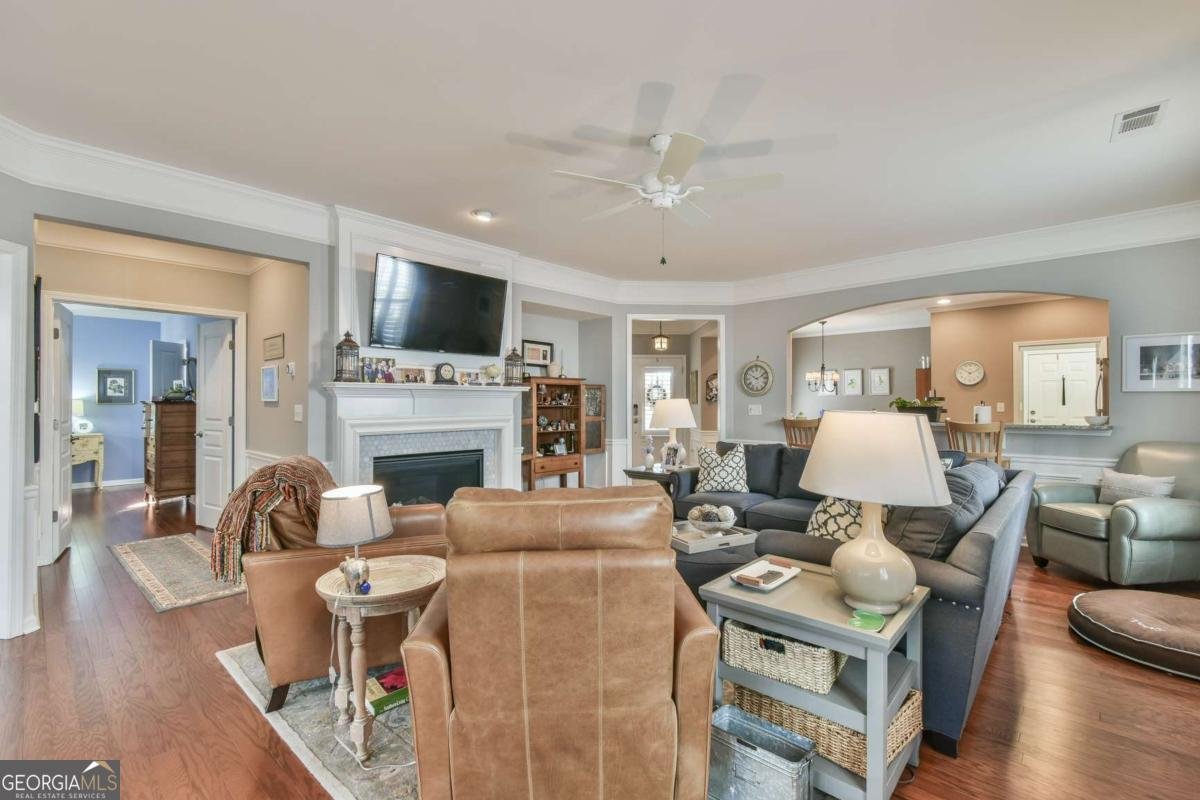 6824 Bayberry Ridge Hoschton - 4