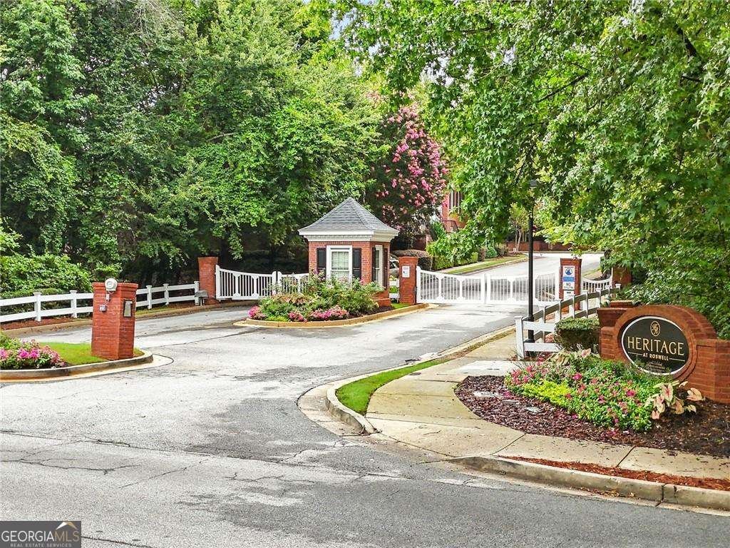 5210 Davenport Place Roswell - 45