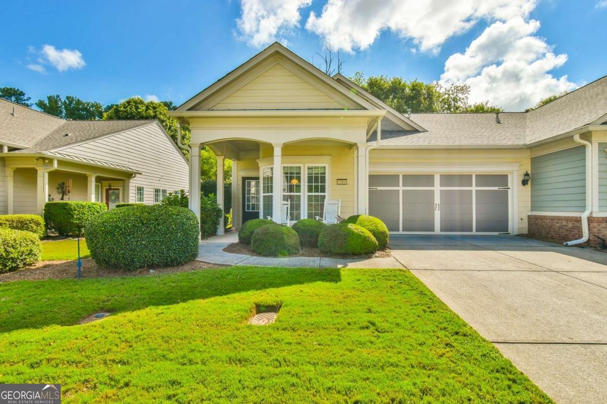 6184 Longleaf Drive Hoschton - 1
