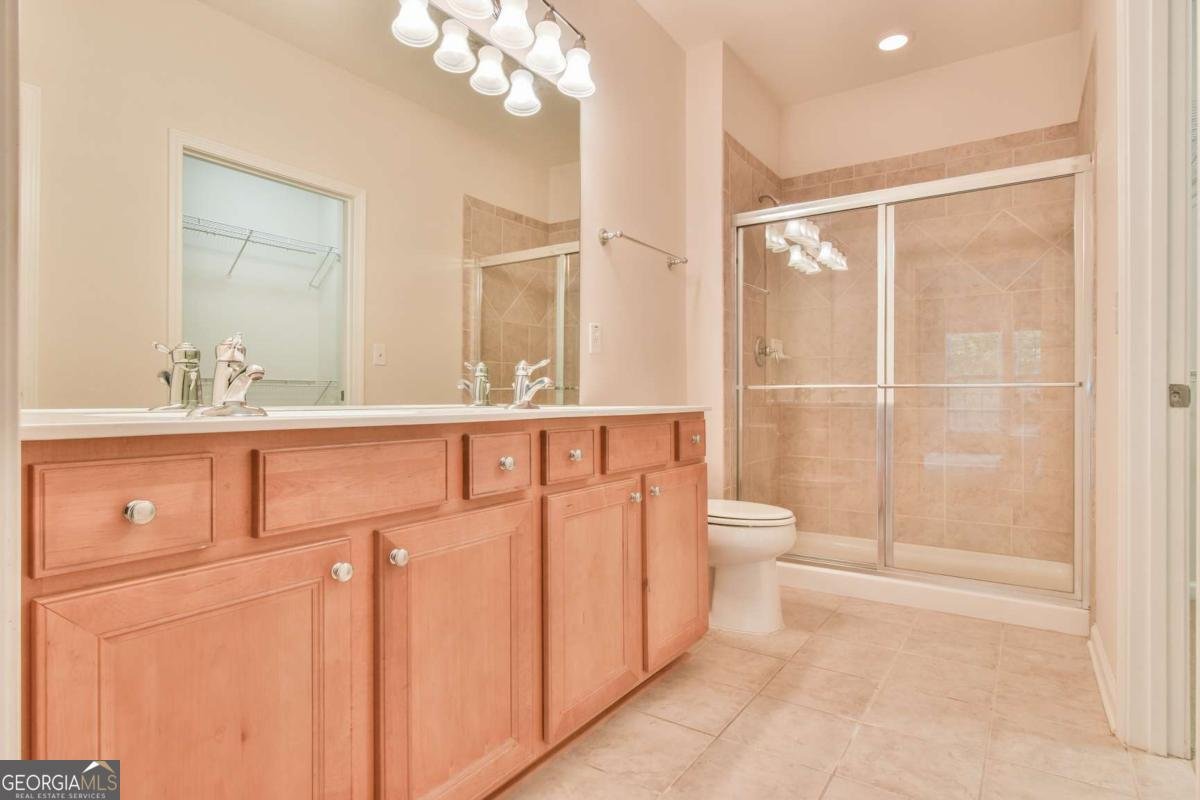 6184 Longleaf Drive Hoschton - 24