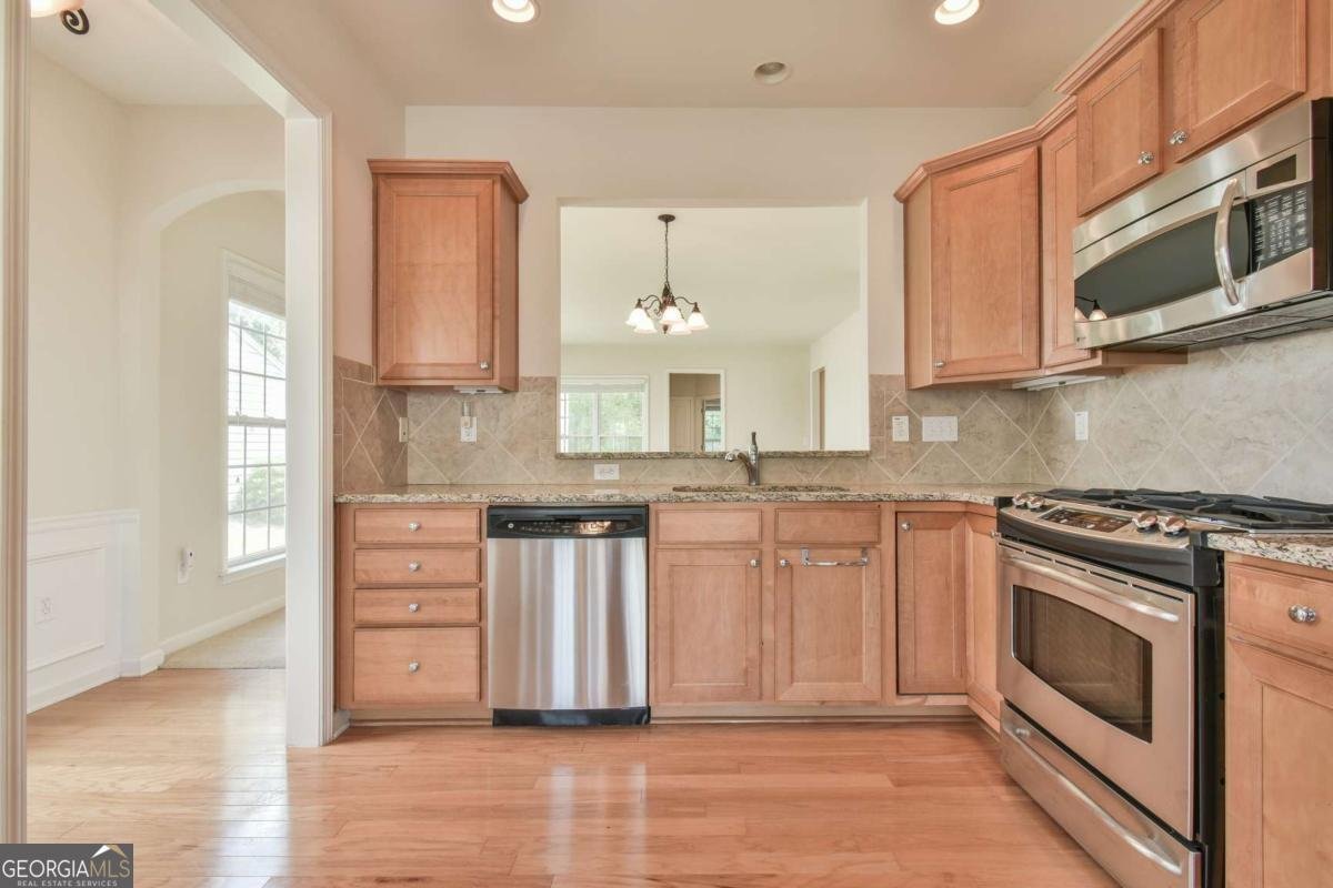 6184 Longleaf Drive Hoschton - 9