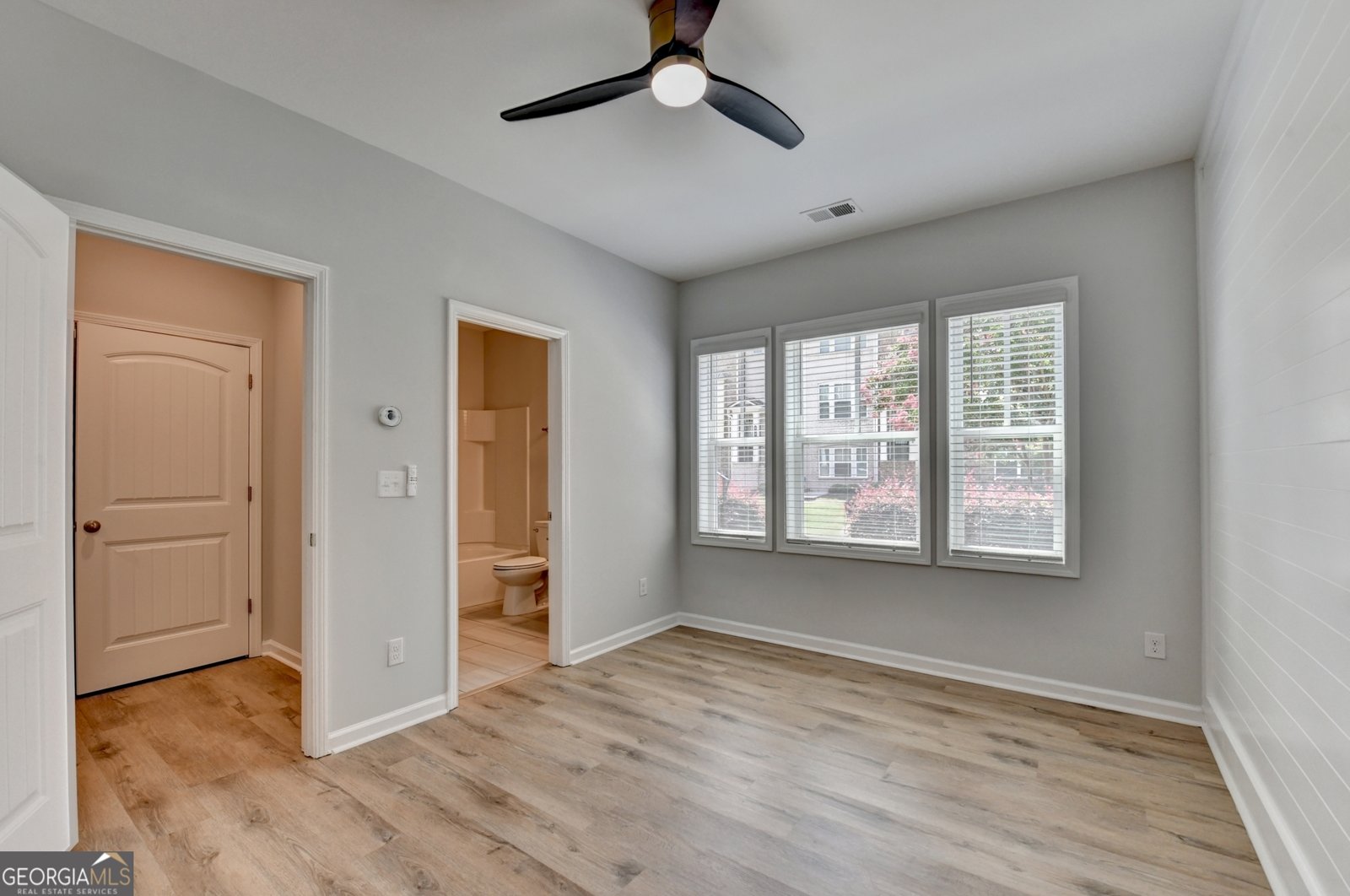 860 Sunset Park Drive Suwanee - 32