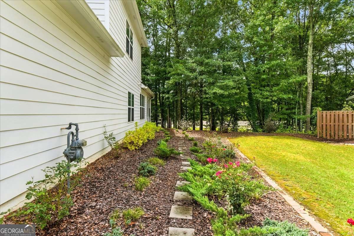 3637 Spring Beauty Court Powder Springs - 36